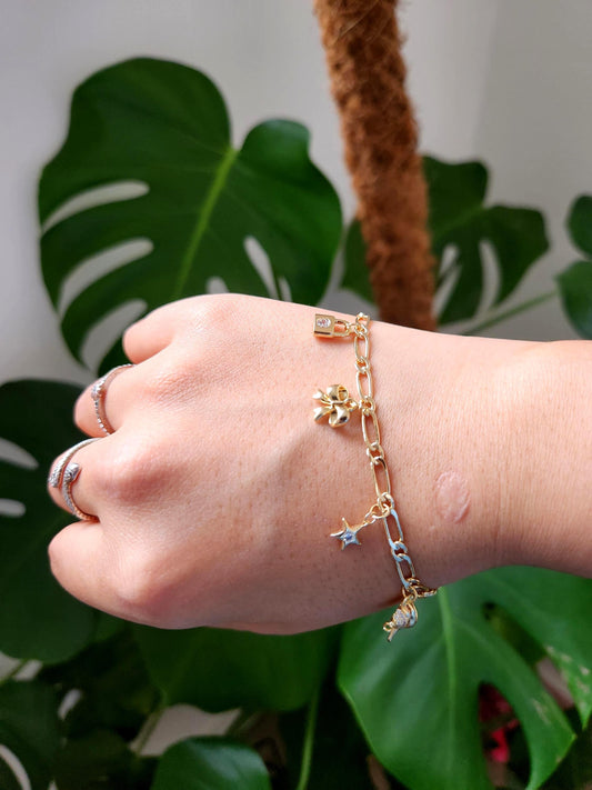 Build Your Own DIY Gold Charm Bracelet