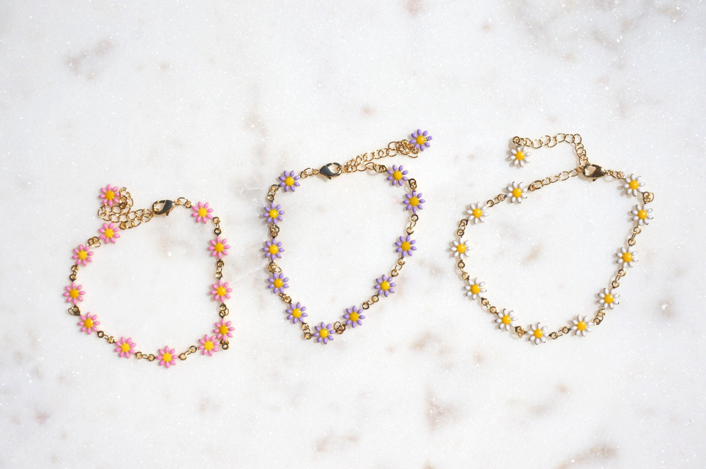 Daisy Chain Gold Bracelet / White/Pink/Purple