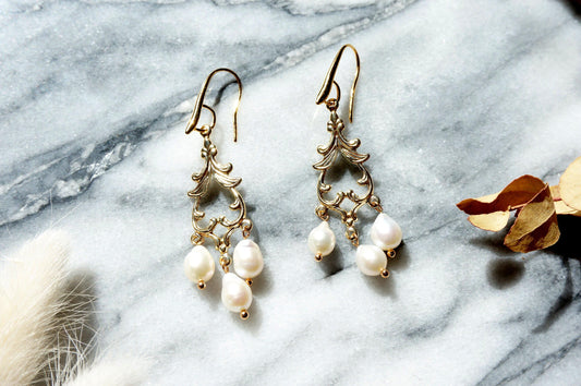 EDWINA Filigree Teardrop Freshwater Pearl Earrings / Bridal Pear Earrings
