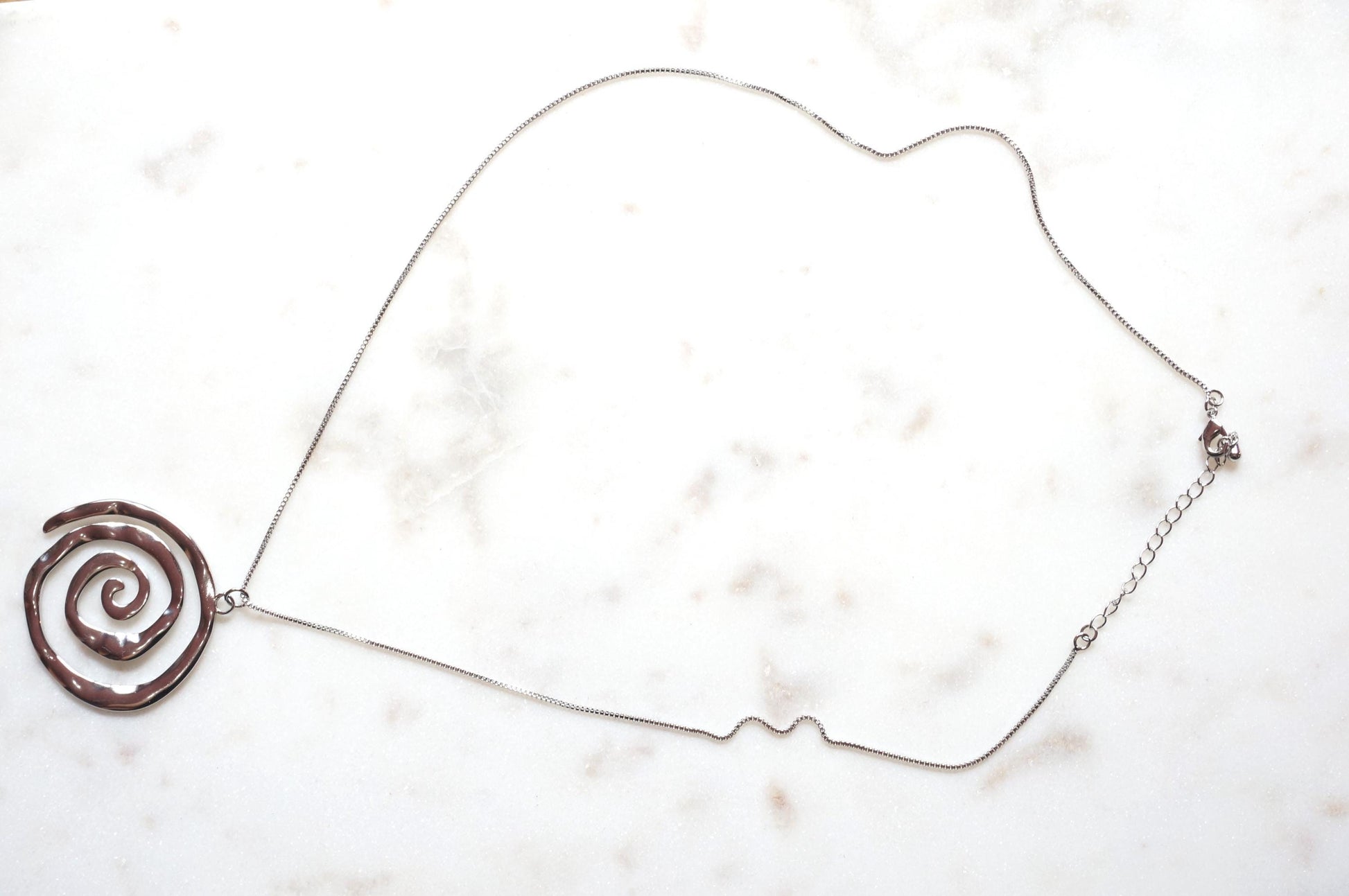 Swirl Pendant Gold/Silver Chain Necklace