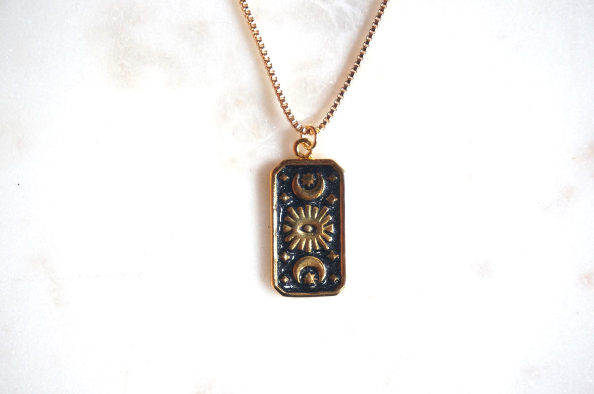 Black Magic Eye Plate Necklace