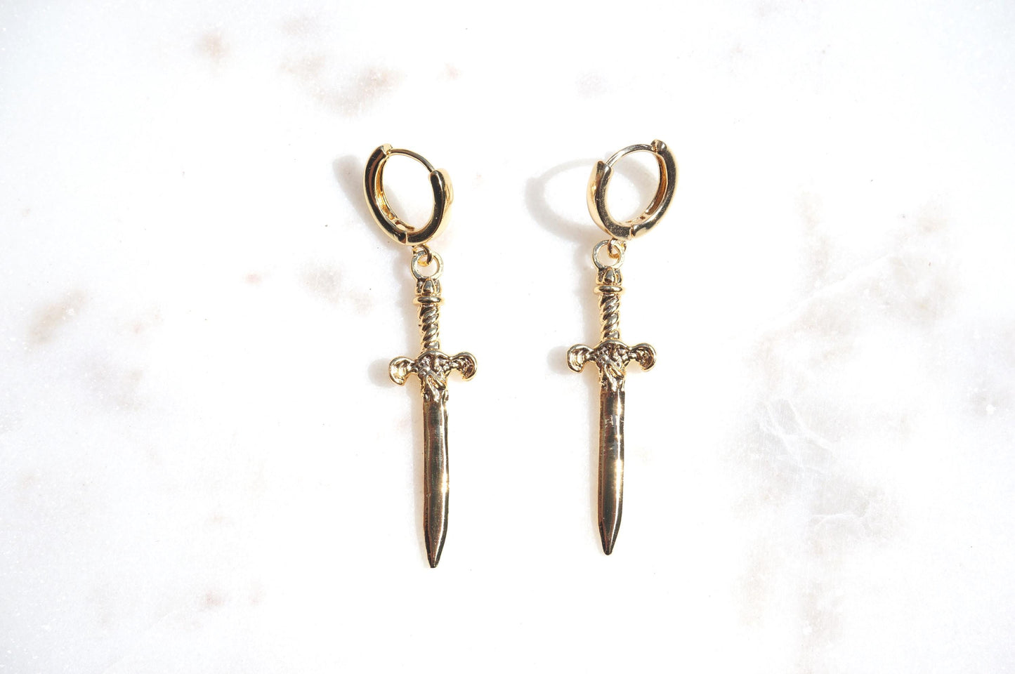 Gold/Silver/Gunmetal Antique Dagger SINGLE Huggie Hoop Earring / Tarot Sword Earring SINGLE