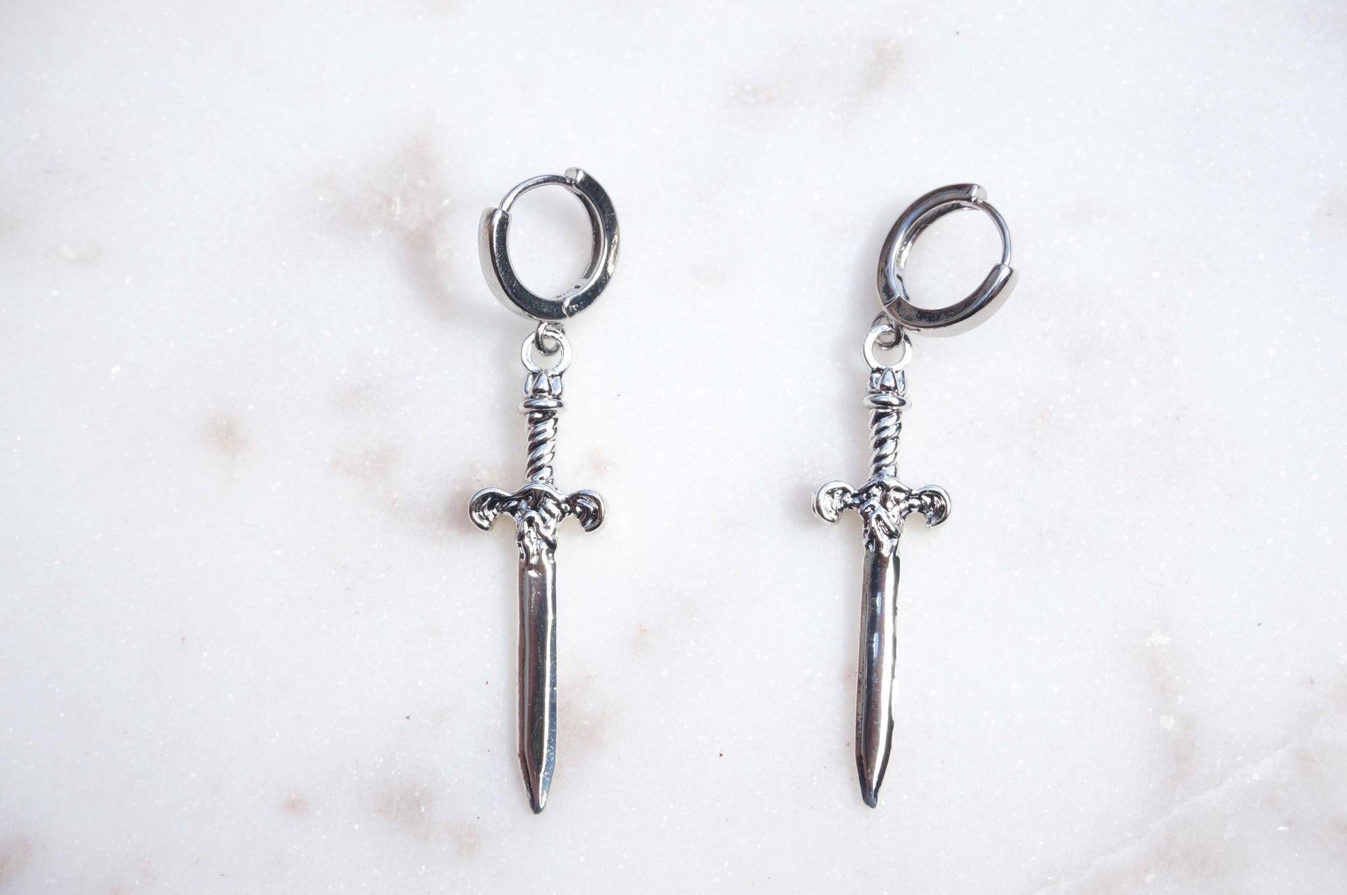 Gold/Silver/Gunmetal Antique Dagger SINGLE Huggie Hoop Earring / Tarot Sword Earring SINGLE