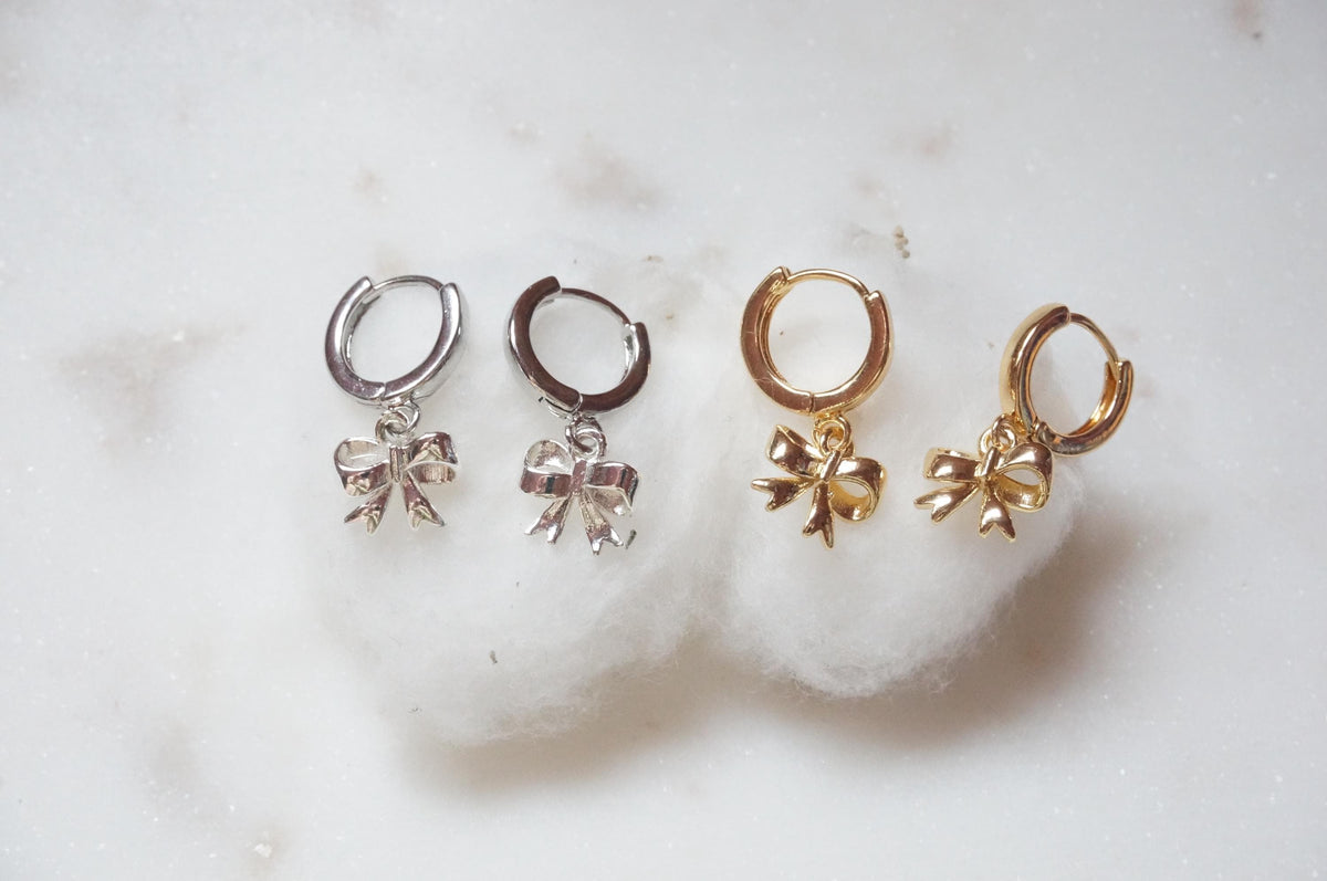 Tiny Bow Huggies / Dainty Bows Earrings