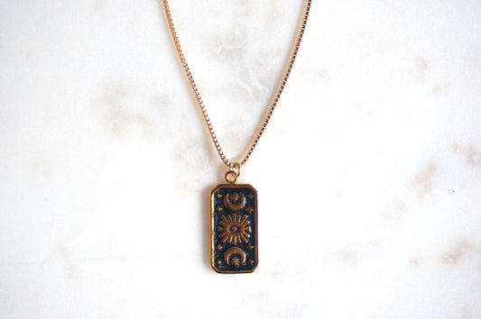 Black Magic Eye Plate Necklace