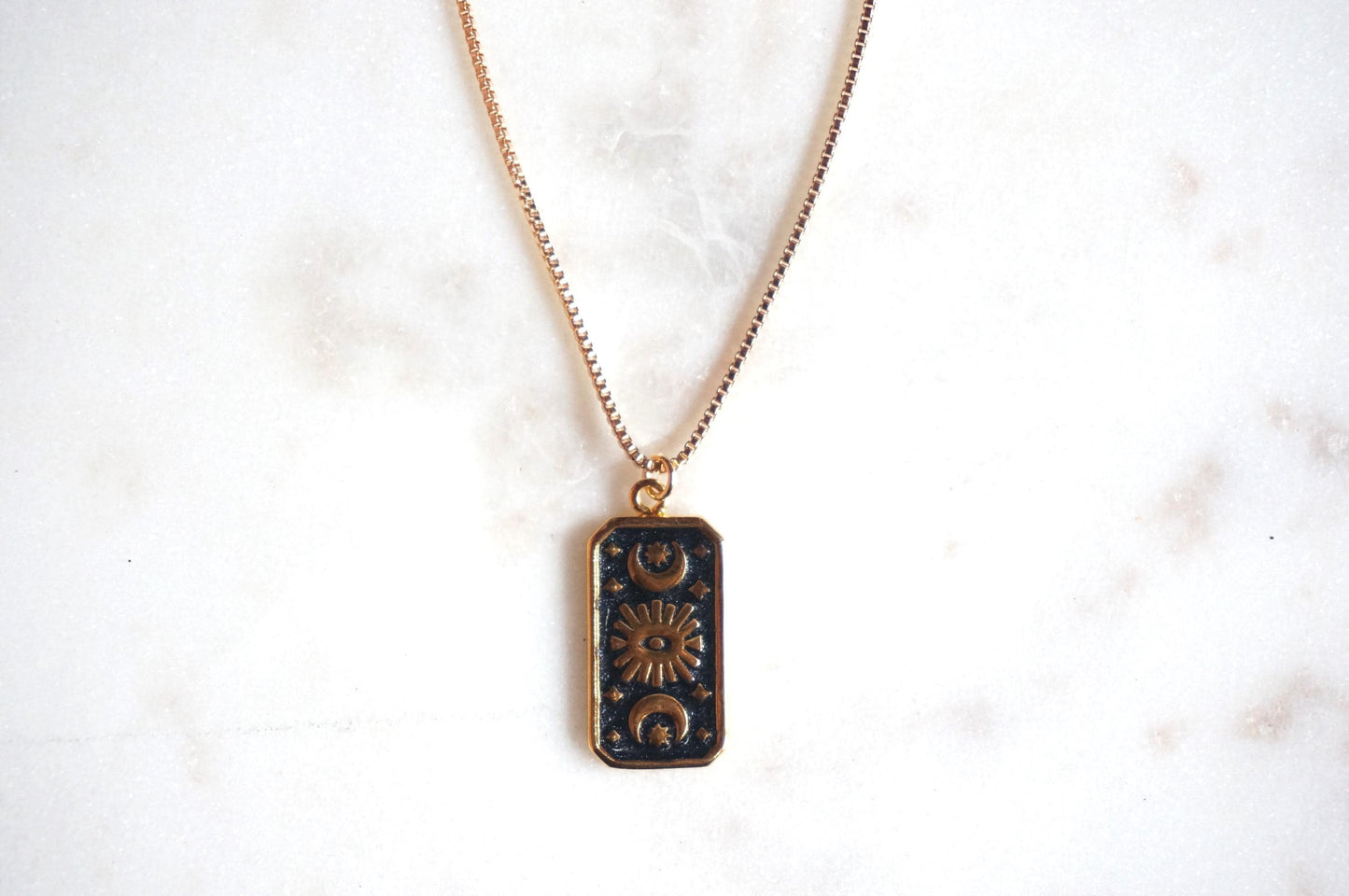 Black Magic Eye Plate Necklace