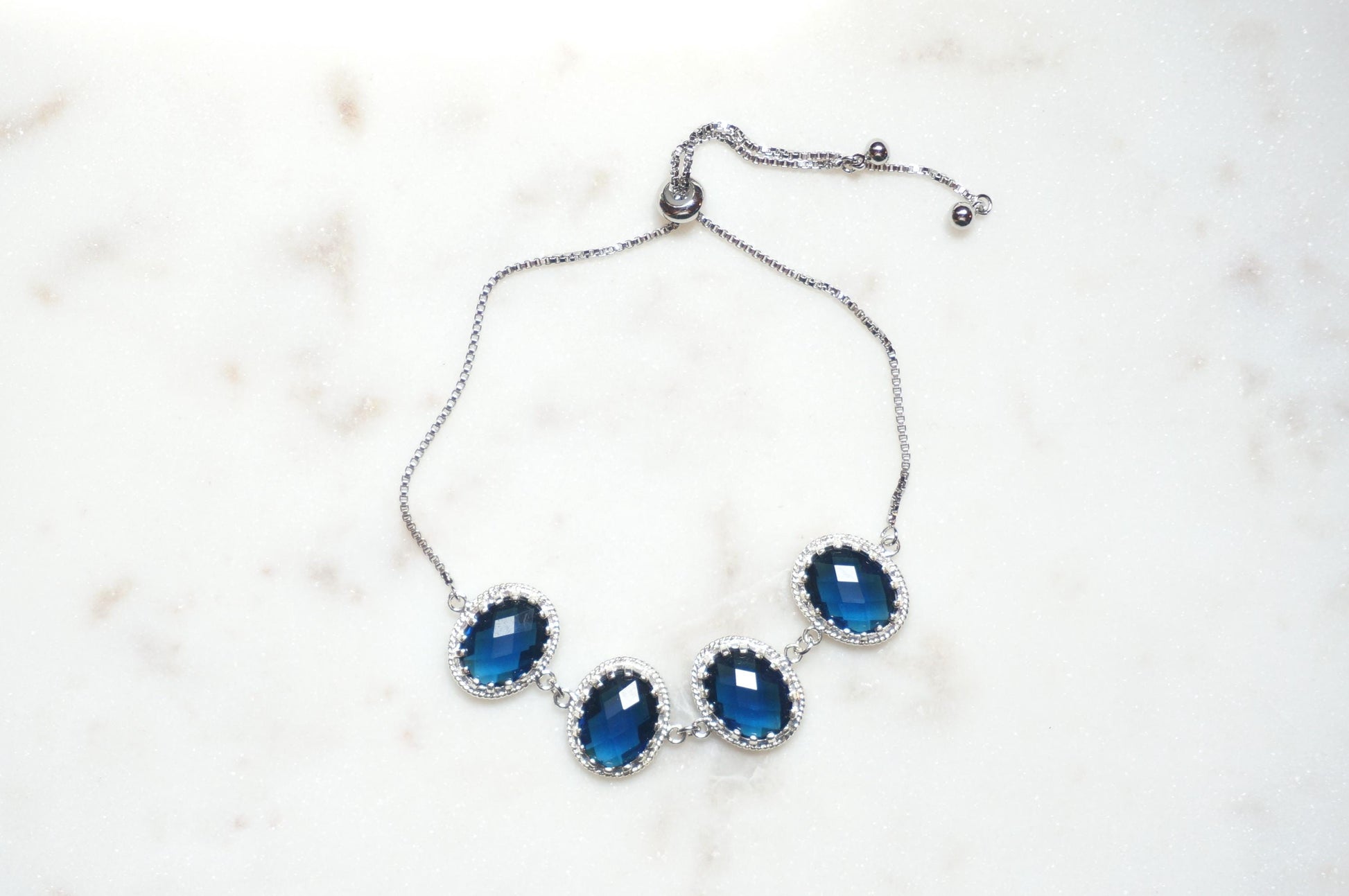 Gold/Silver Crystal Adjustable bracelets