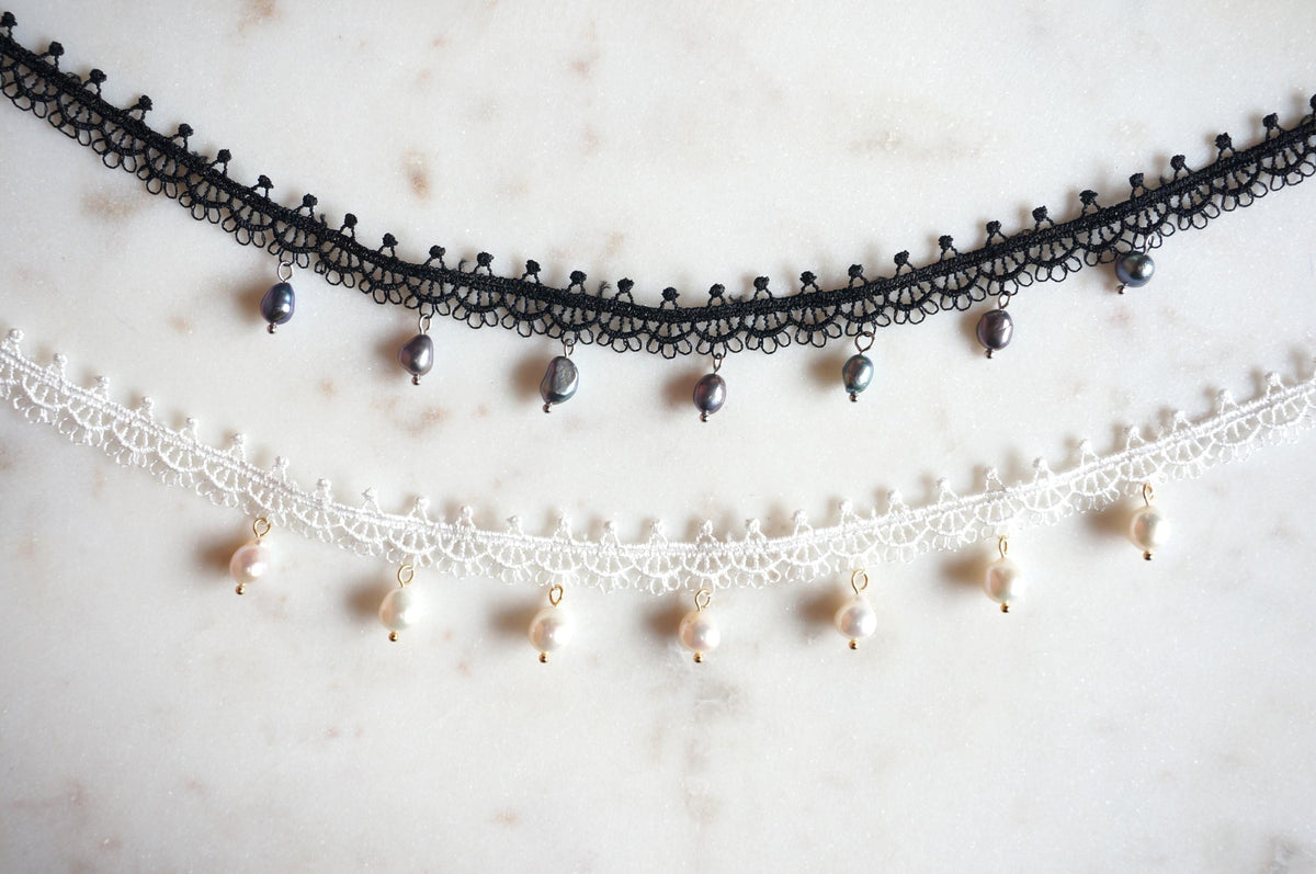 KATE White/Black Lace with Teardrop Freshwater Pearls/Peacock dyed freshwater pearls Choker Necklace