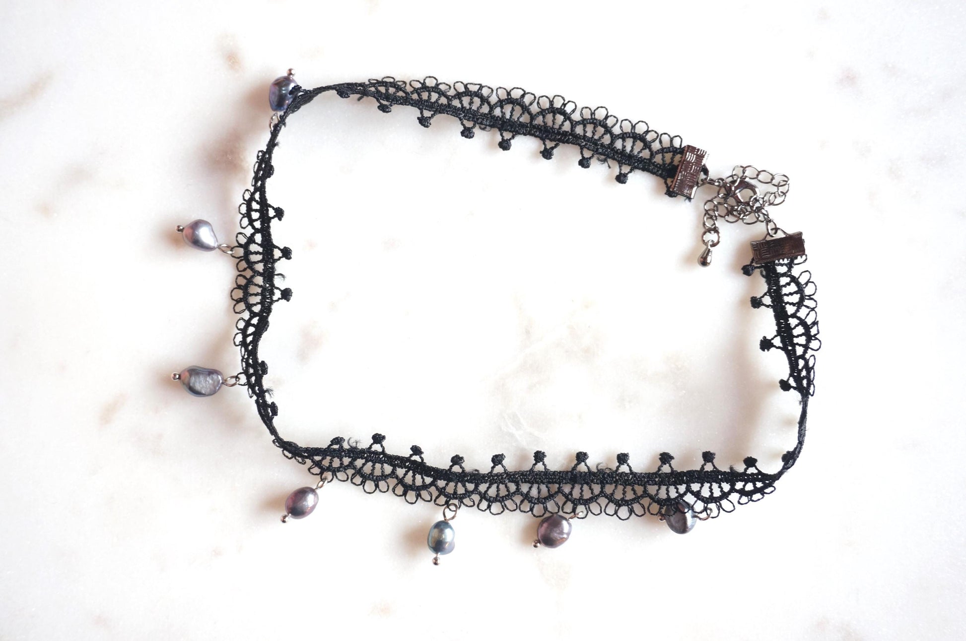 KATE White/Black Lace with Teardrop Freshwater Pearls/Peacock dyed freshwater pearls Choker Necklace
