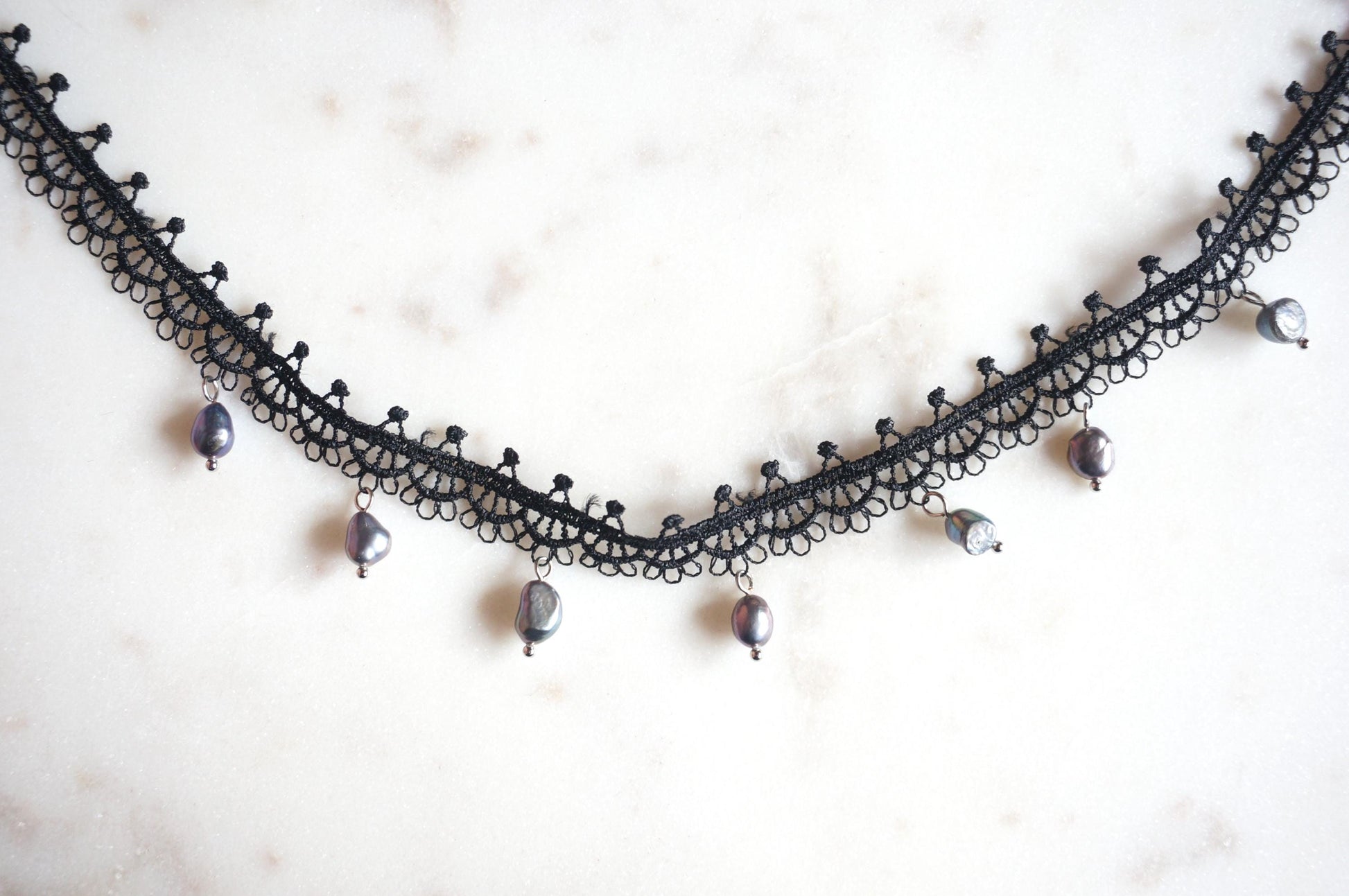 KATE White/Black Lace with Teardrop Freshwater Pearls/Peacock dyed freshwater pearls Choker Necklace