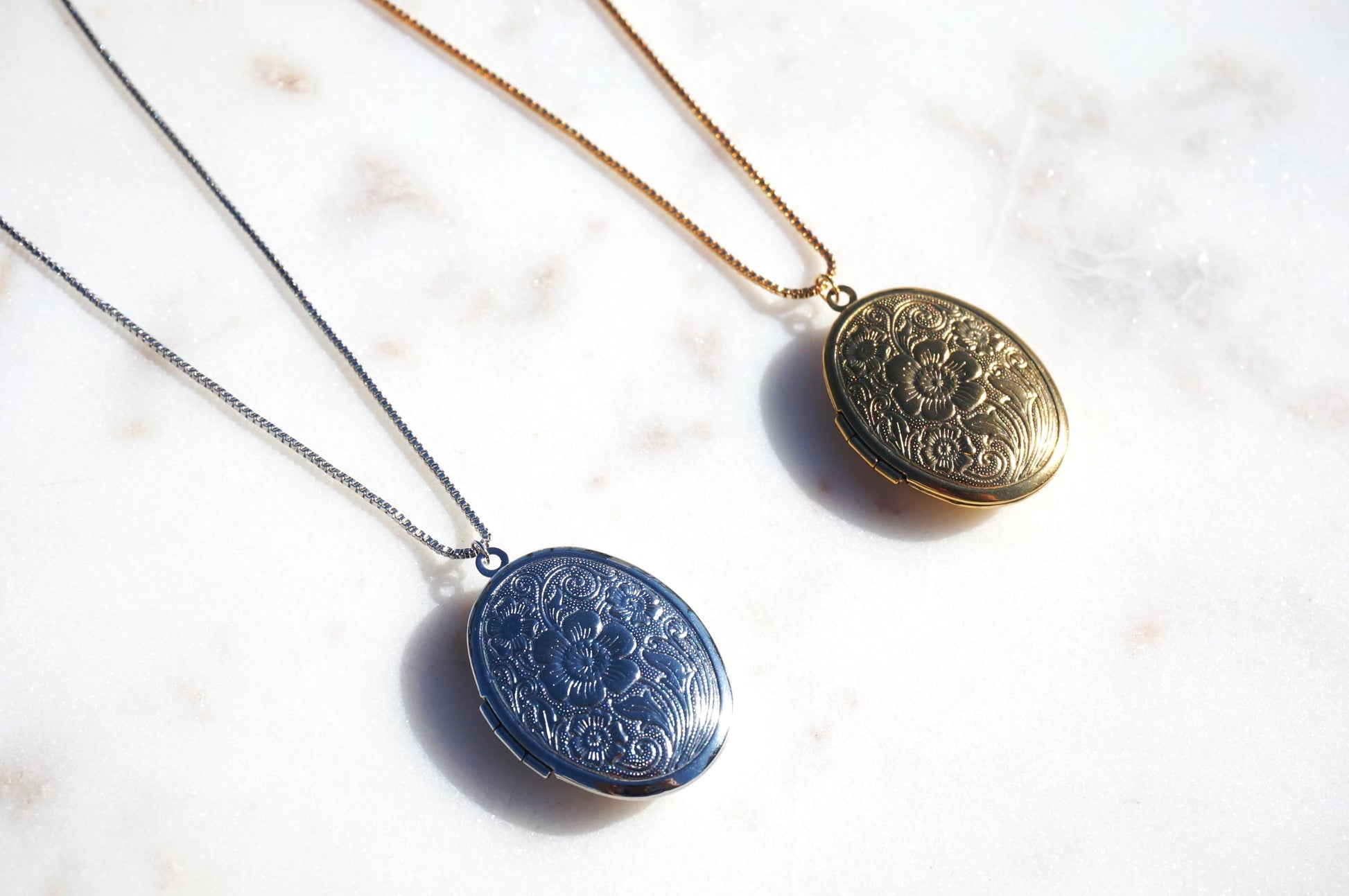 Gold/Silver Botanical Oval Locket Necklace