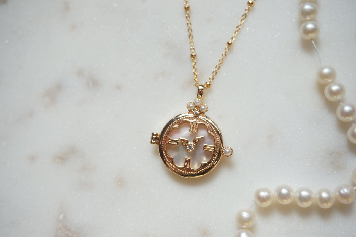 Sacred Heart Mother of Pearl Dainty Necklace