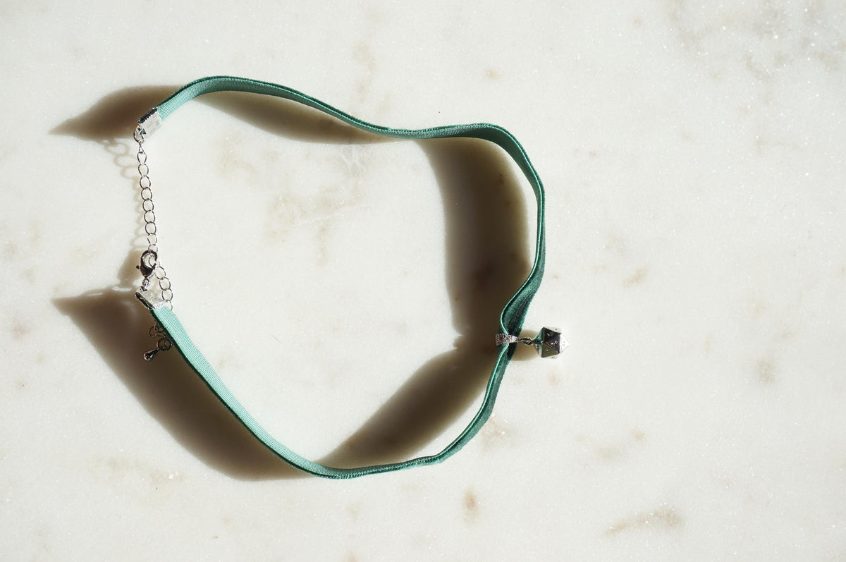 D20 Stretch Velvet Choker / Dungeons and Dragons Choker