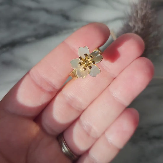 Sakura Thick adjustable gold band Ring