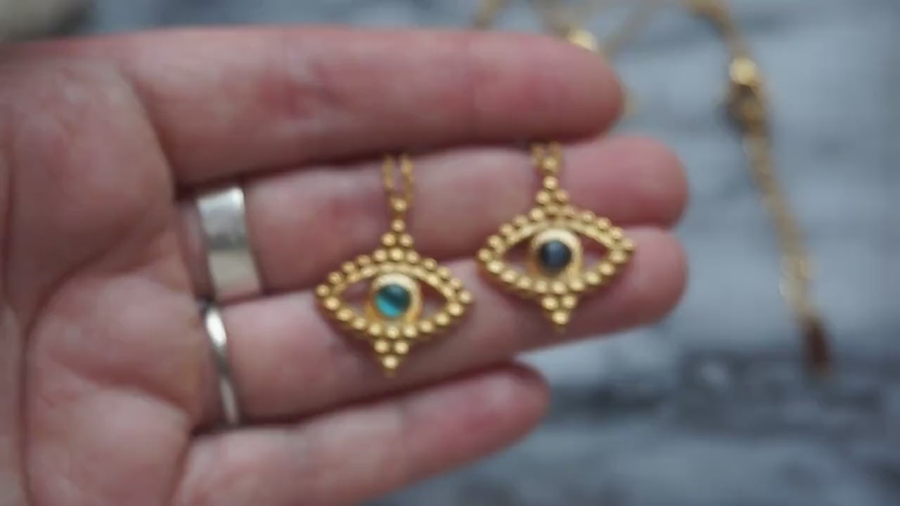 FATIMA EYE / Tiger eye Gold Necklace