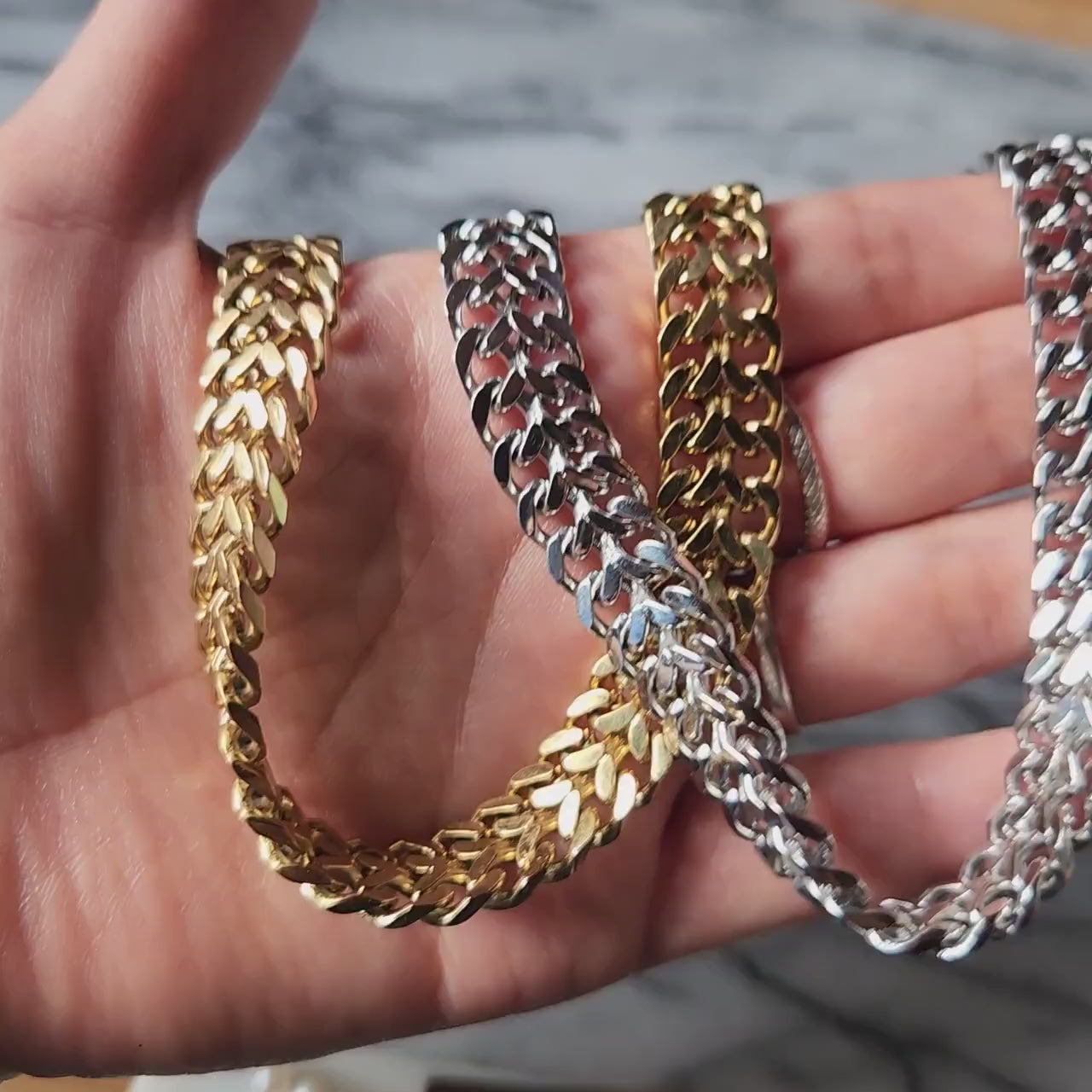 Waterproof Chunky Chain Necklace: Gold/Silver Plated Stainless Steel, Unisex Vibe