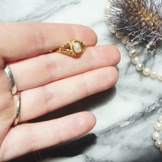 Gold Mother Of Pearl Ring / Antique Inspired Ring