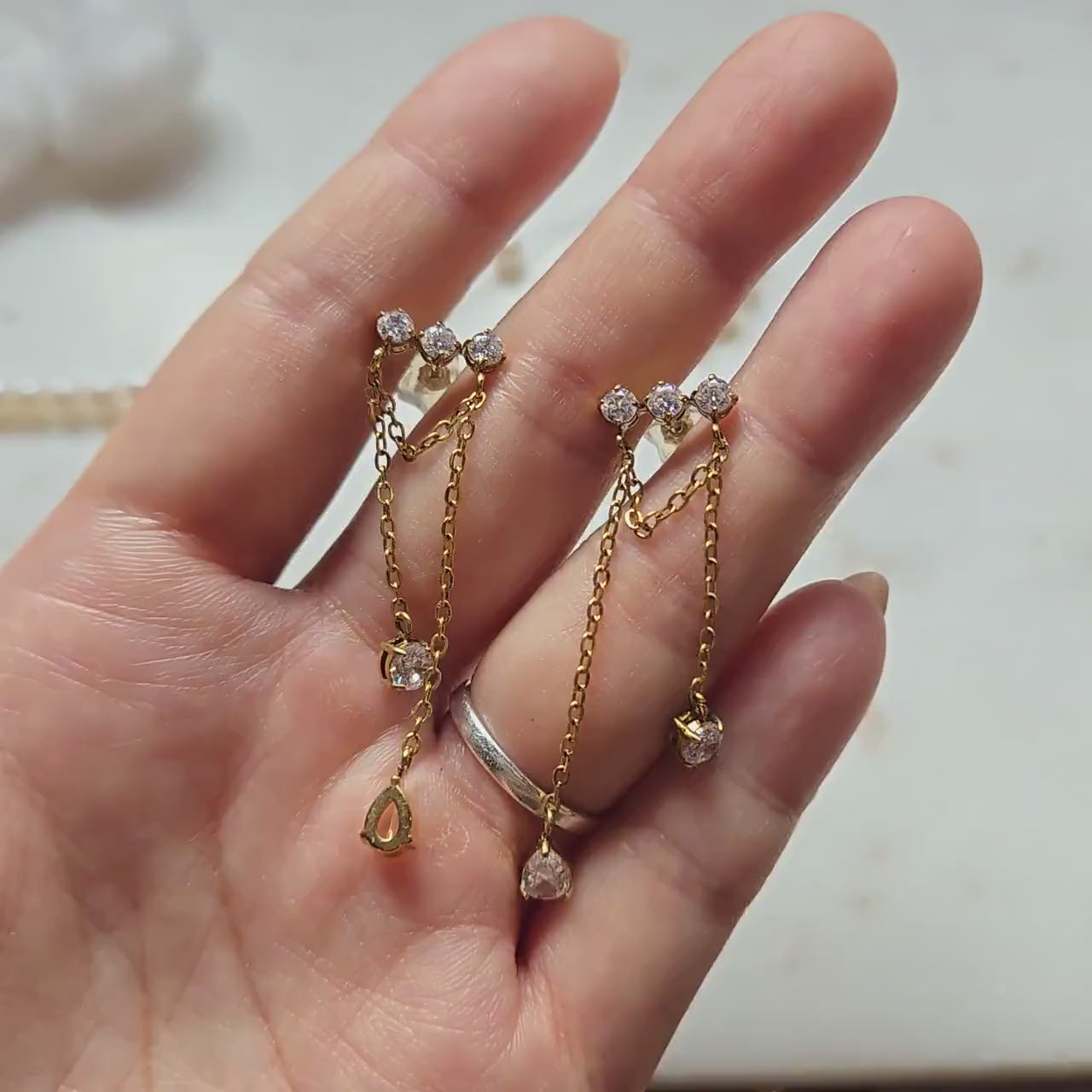 Arras Gold Chain Drapery Stud Earrings