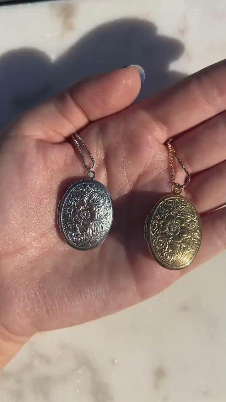 Gold/Silver Botanical Oval Locket Necklace