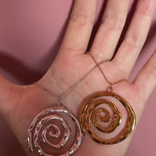 Swirl Pendant Gold/Silver Chain Necklace