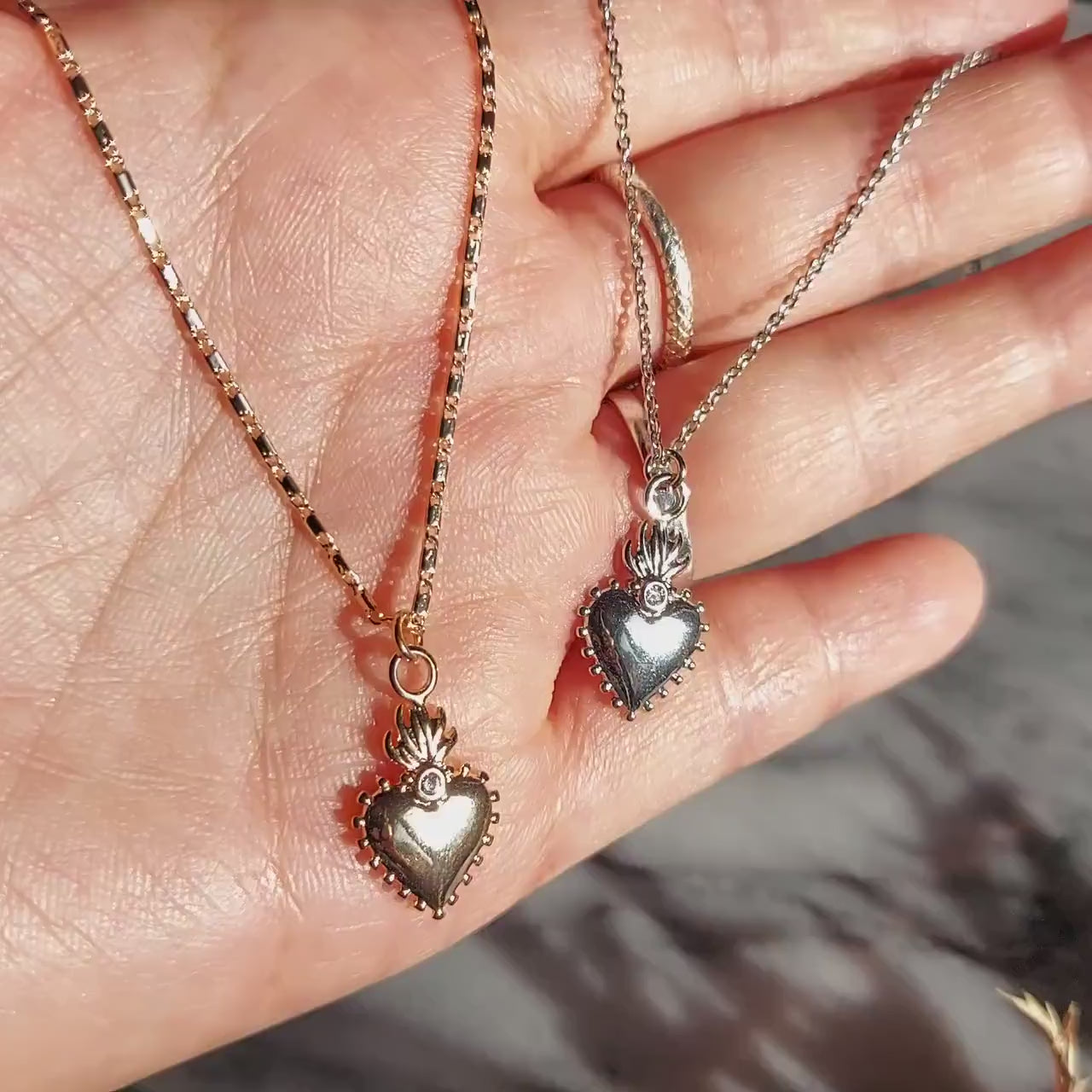 Dainty Sacred Heart Gold / Silver Necklace