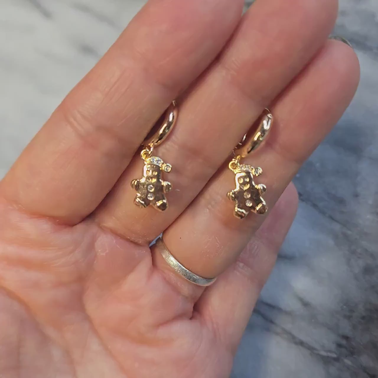 Gingerbread Gold Huggies