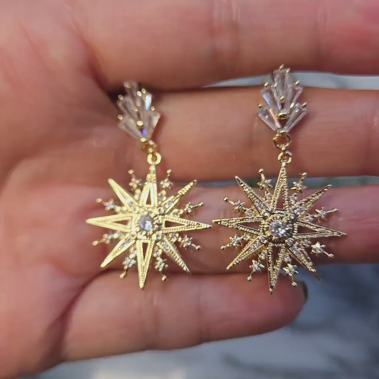 Soleil Radiant Star Stud Earrings