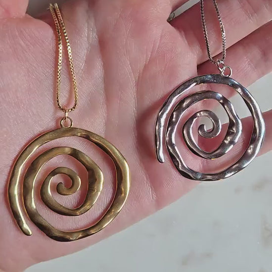 Swirl Pendant Gold/Silver Chain Necklace