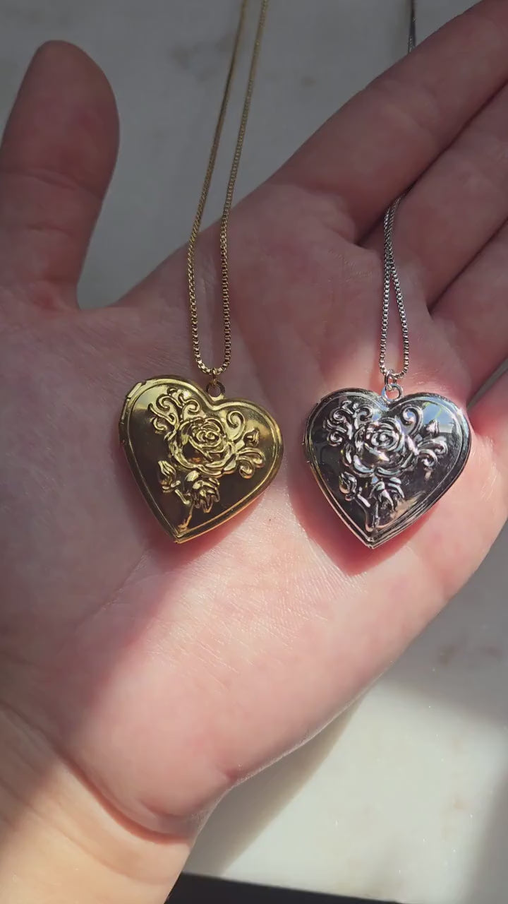 Antique Style Botanical Heart Locket Gold/Silver Necklace